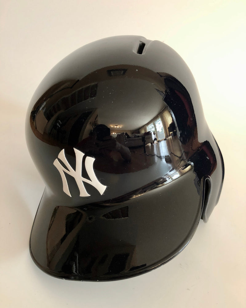 2018 New York Yankees Team Issued LEC Batting Helmet